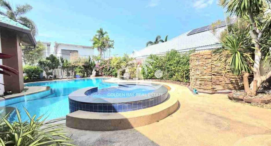 For rent and for sale 4 bedrooms house in Bang Lamung, Chonburi