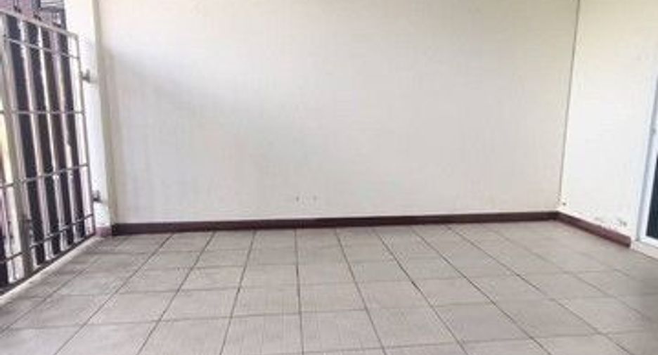 For sale 1 bed townhouse in Hat Yai, Songkhla