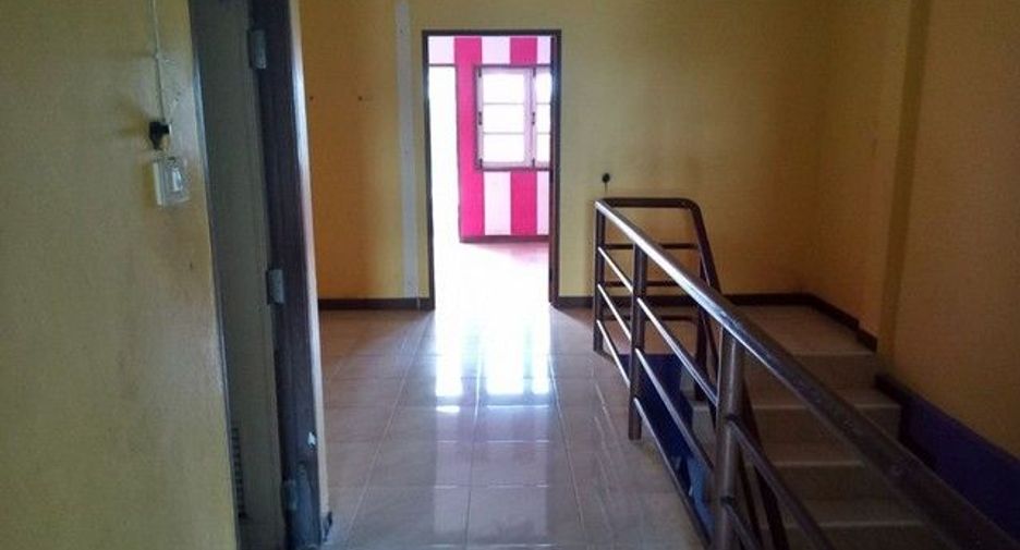 For sale 1 bed retail Space in Phrom Khiri, Nakhon Si Thammarat