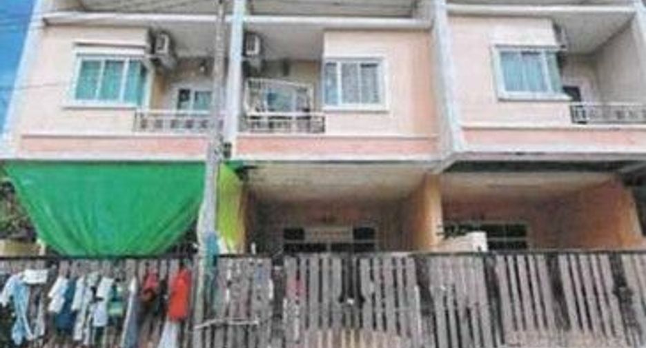 For sale 1 bed townhouse in Hat Yai, Songkhla