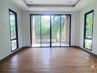 Продажа Участок в Хатъяй, Songkhla