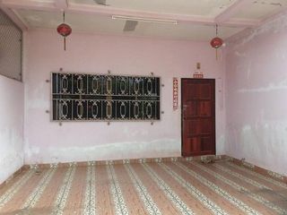 出售 1 卧室 联排别墅 在 Hat Yai, Songkhla