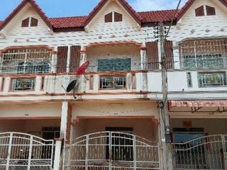 出售 1 卧室 联排别墅 在 Hat Yai, Songkhla