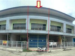 出售 1 卧室 联排别墅 在 Hat Yai, Songkhla