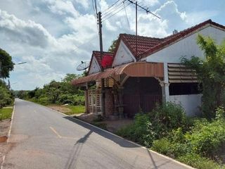 出售 1 卧室 联排别墅 在 Hat Yai, Songkhla