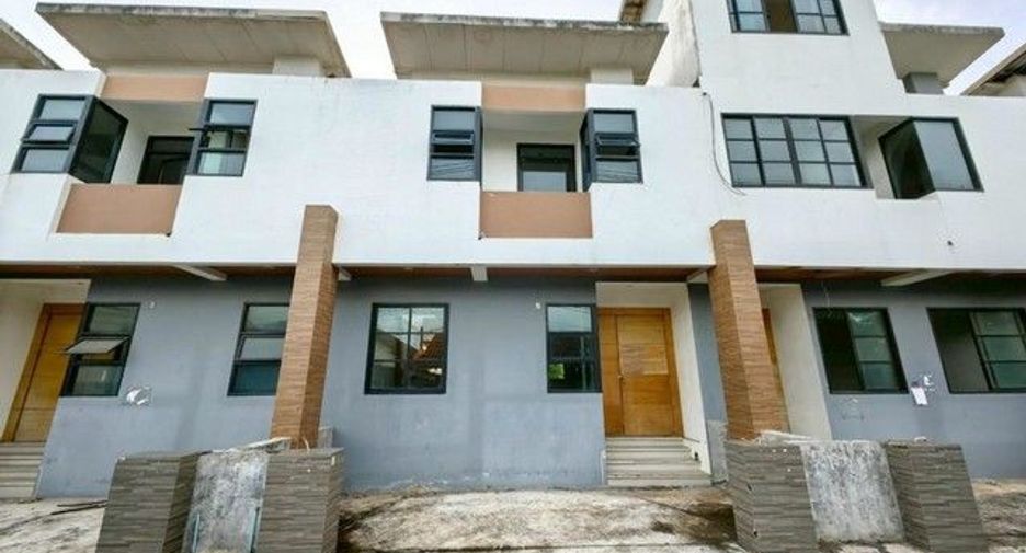For sale 1 bed townhouse in Ban Khai, Rayong
