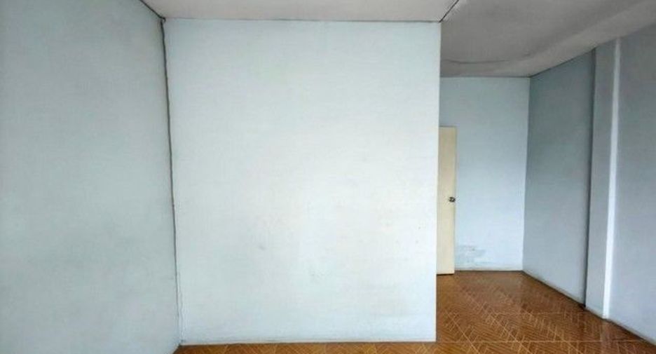 For sale 1 bed retail Space in Ban Khai, Rayong