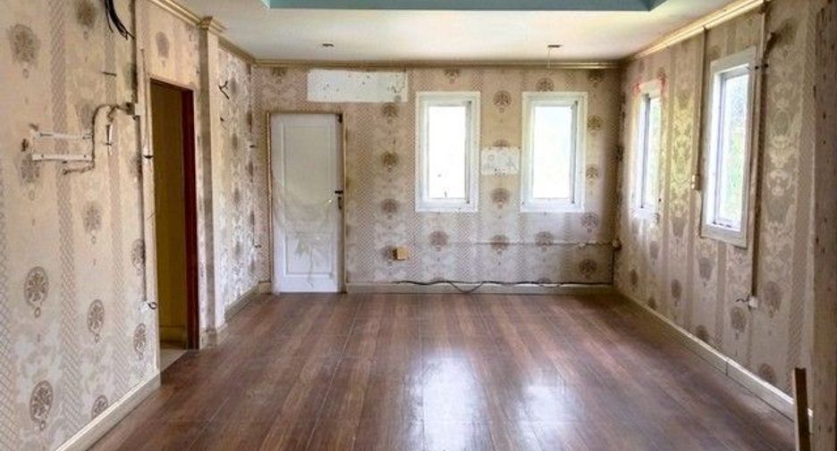 For sale 1 bed house in Huai Khot, Uthai Thani