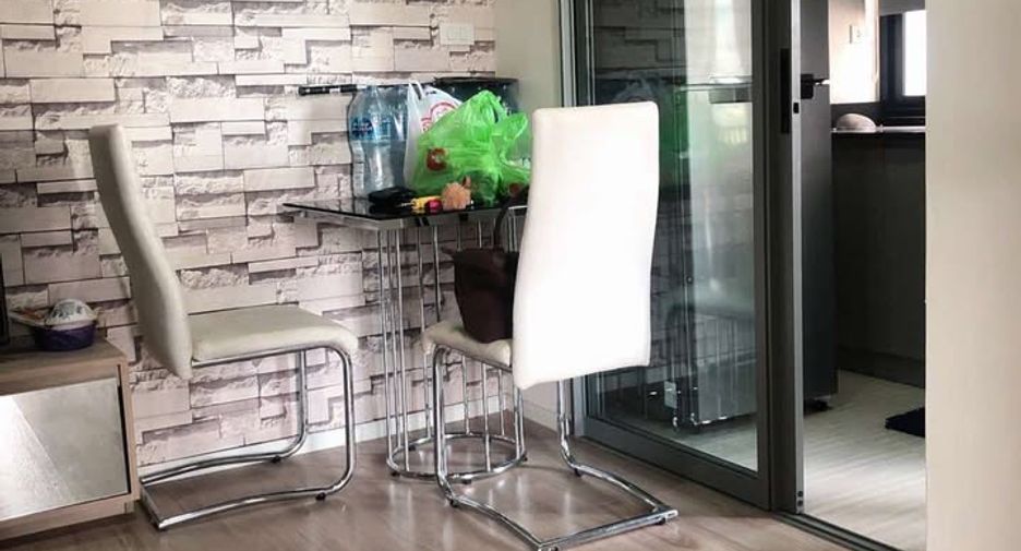 For sale 1 bed condo in Mueang Samut Prakan, Samut Prakan