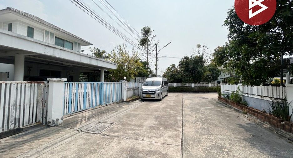 For sale 3 bedrooms house in Mueang Chon Buri, Chonburi
