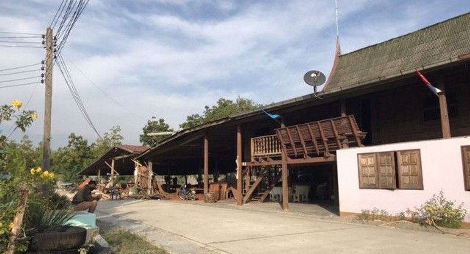 Haus zum Kauf mit 1 Zimmer in Mueang Suphanburi, Suphan Buri
