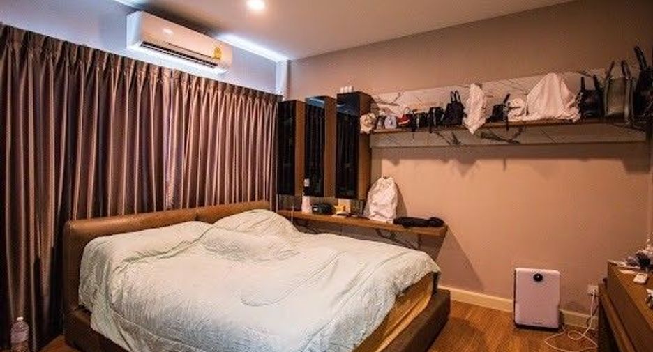 Büro zum Kauf mit 3 Zimmer in Phasi Charoen, Bangkok