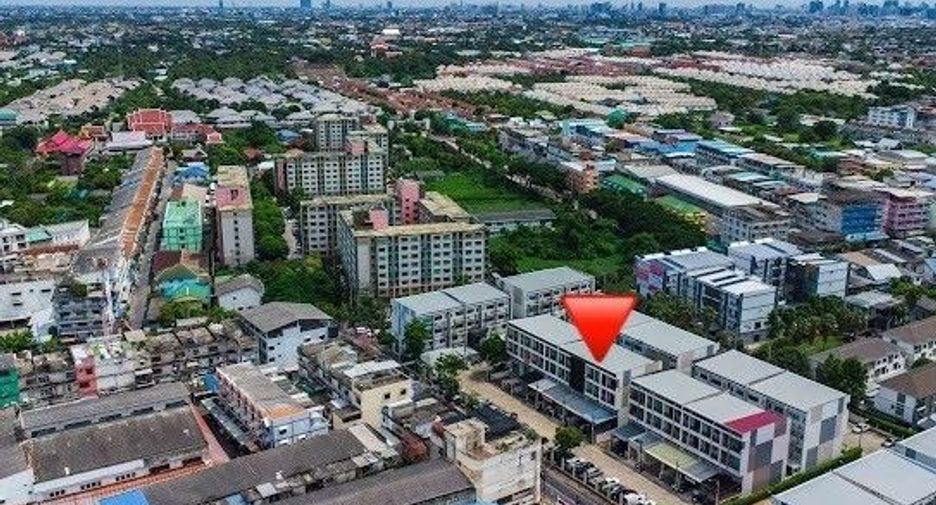 Büro zum Kauf mit 3 Zimmer in Phasi Charoen, Bangkok