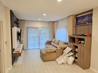 À vendre 4 chambres maison à Bang Phli, Samut Prakan
