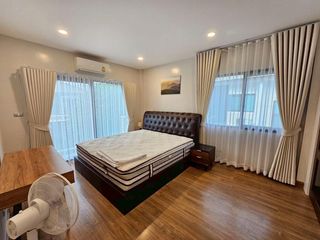 À vendre 4 chambres maison à Bang Phli, Samut Prakan