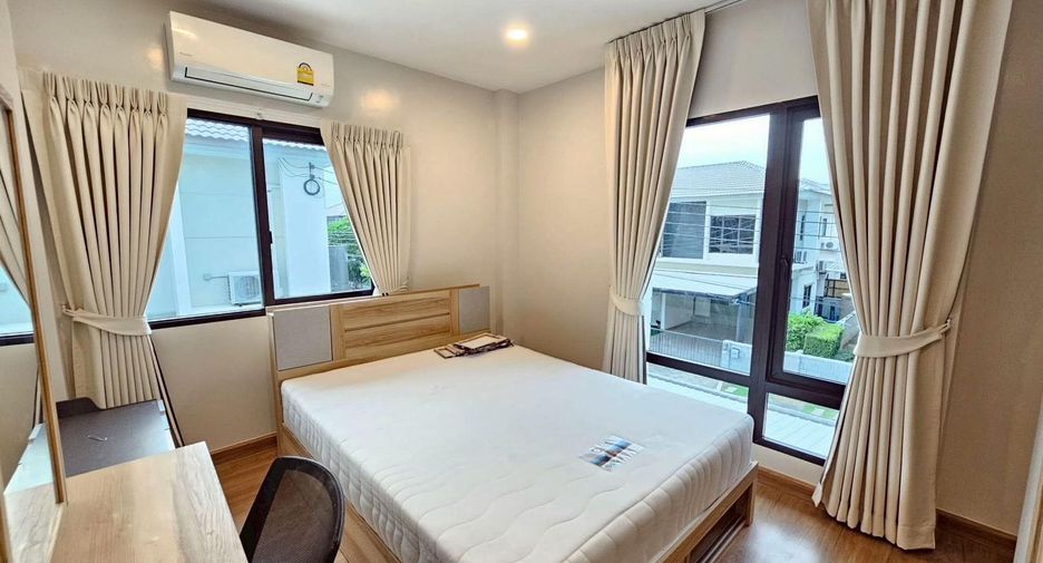 出售 4 卧室 独立屋 在 Bang Phli, Samut Prakan