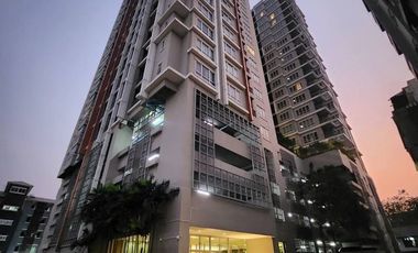 Wohnung zum Kauf mit 1 Zimmer in Thon Buri, Bangkok
