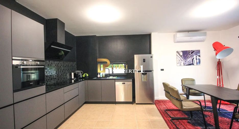 For sale 2 bedrooms villa in Hua Hin, Prachuap Khiri Khan
