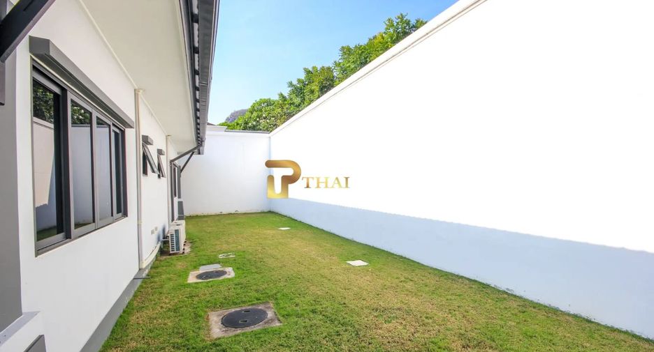 For sale 2 bedrooms villa in Hua Hin, Prachuap Khiri Khan
