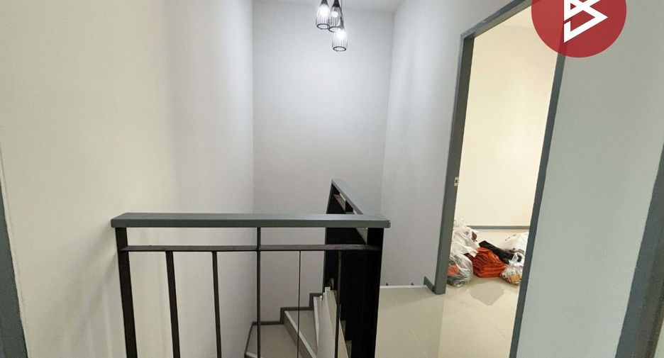 Reihenhaus zum Kauf mit 3 Zimmer in San Sai, Chiang Mai