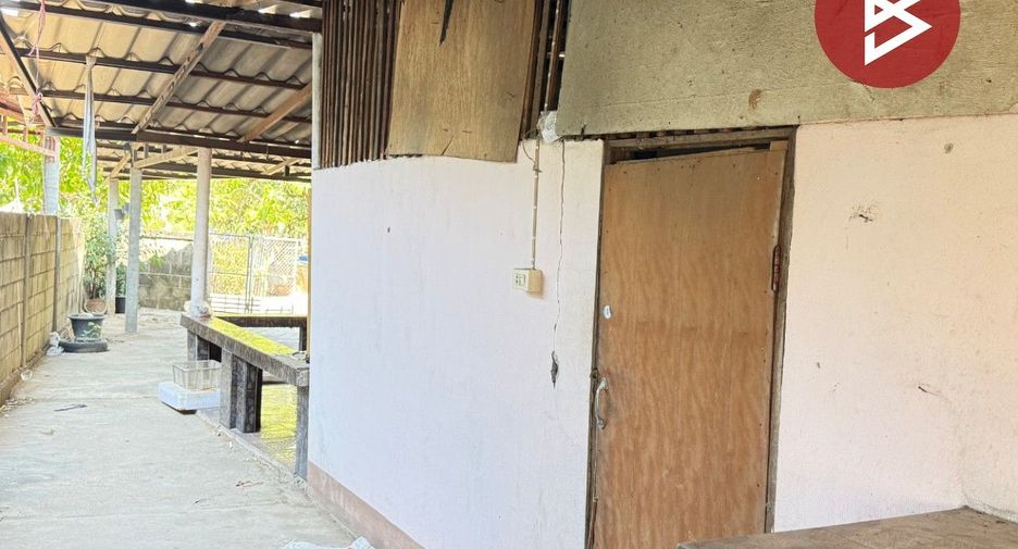For sale 2 bedrooms house in Ban Hong, Lamphun