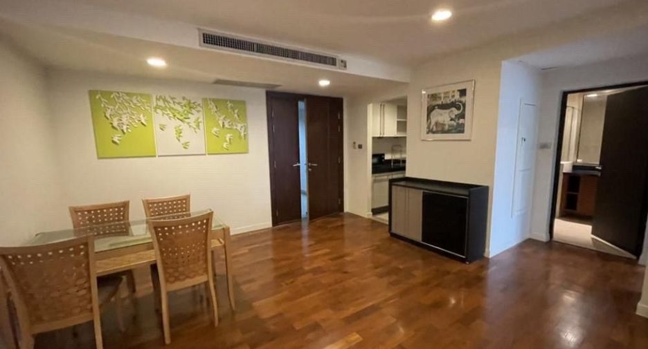 For rent 2 bedrooms condo in Pathum Wan, Bangkok