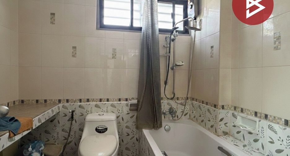 For sale 5 bedrooms house in San Pa Tong, Chiang Mai