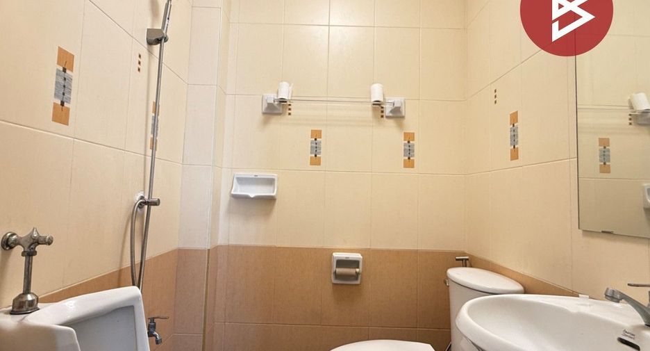 For sale 5 bedrooms house in San Pa Tong, Chiang Mai