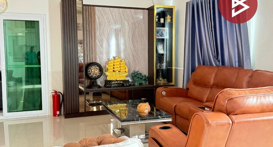 For sale 5 bedrooms house in San Pa Tong, Chiang Mai