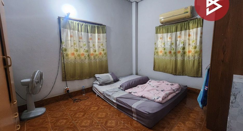 À vendre 2 chambres maison à Si Racha, Chonburi