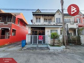 For sale 2 bedrooms townhouse in Khlong Luang, Pathum Thani