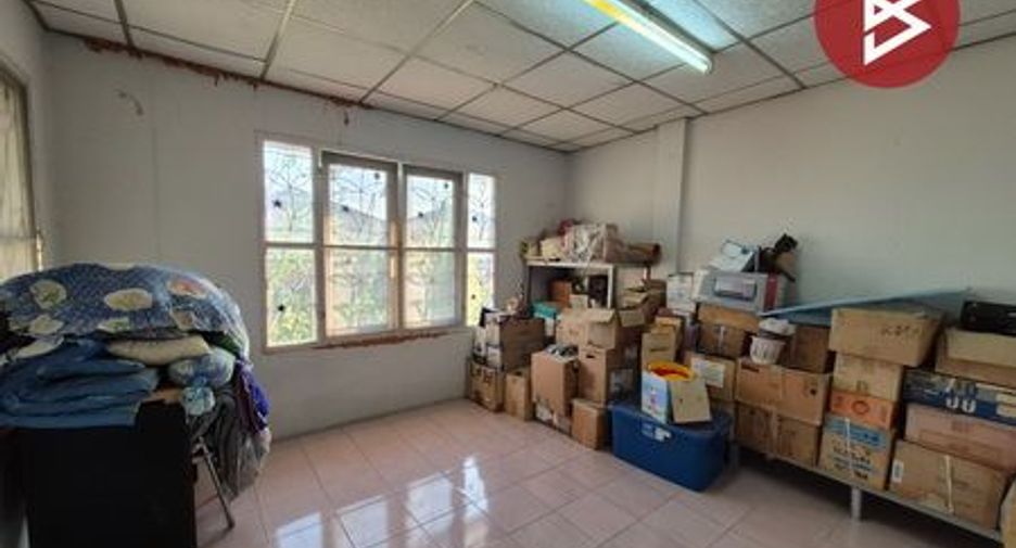 Casa adosada en venta de 2 habitaciones en Khlong Luang, Pathum Thani