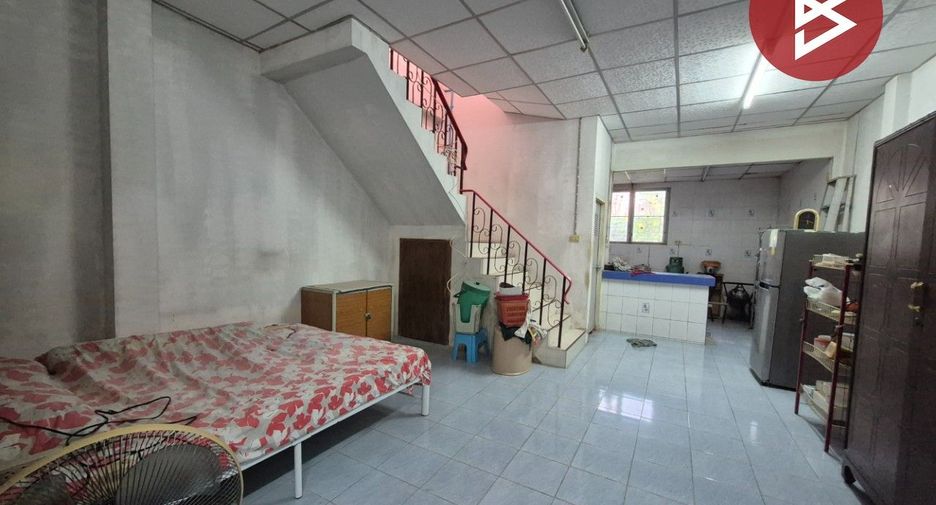 Casa adosada en venta de 2 habitaciones en Khlong Luang, Pathum Thani
