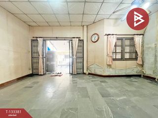 For sale 4 bedrooms townhouse in Lat Phrao, Bangkok