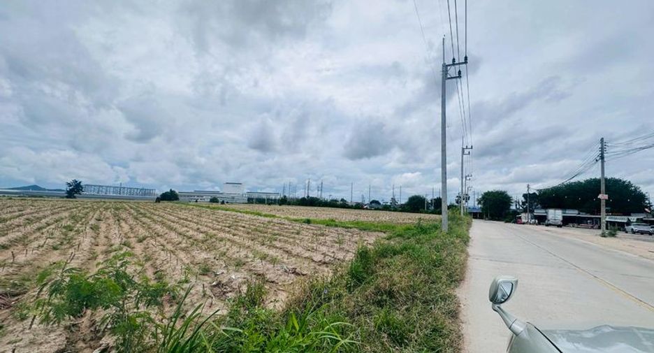 Grundstück zum Kauf in Pluak Daeng, Rayong