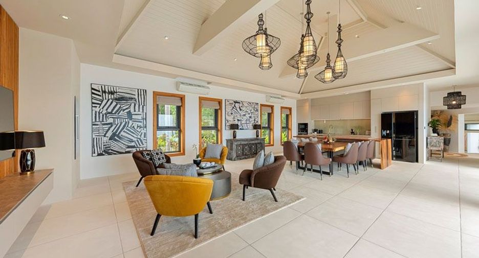 For rent 4 bedrooms villa in Ko Samui, Surat Thani