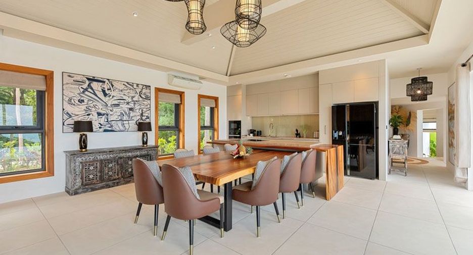 For rent 4 bedrooms villa in Ko Samui, Surat Thani