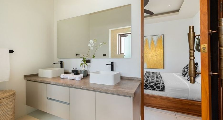 For rent 4 bedrooms villa in Ko Samui, Surat Thani