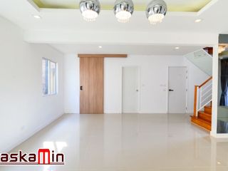 Haus zum Kauf mit 2 Zimmer in Bang Lamung, Chonburi