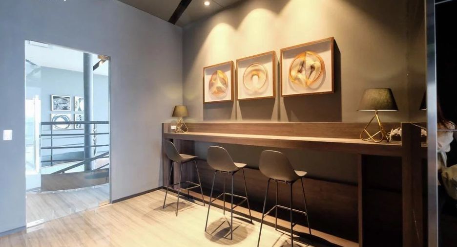 For rent 1 bed condo in Ratchathewi, Bangkok