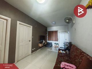 出售 2 卧室 联排别墅 在 Phan Thong, Chon Buri