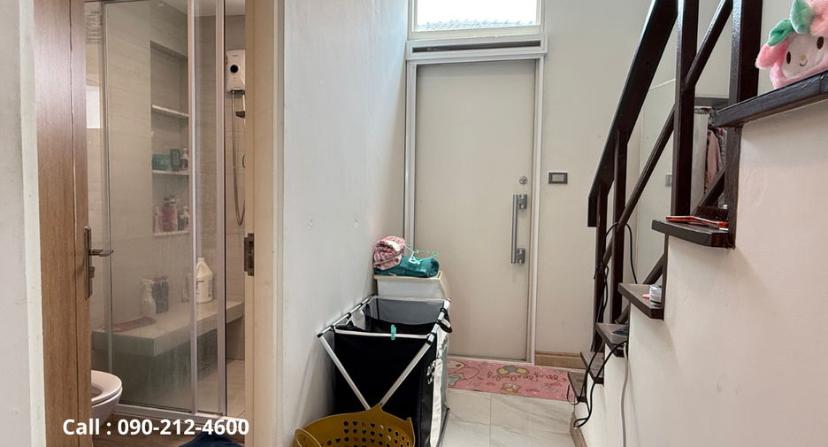 À vendre 4 chambres maison à Bang Bon, Bangkok