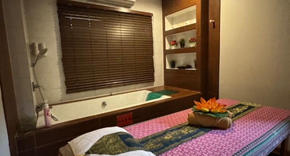 For sale 3 bedrooms townhouse in Lam Luk Ka, Pathum Thani