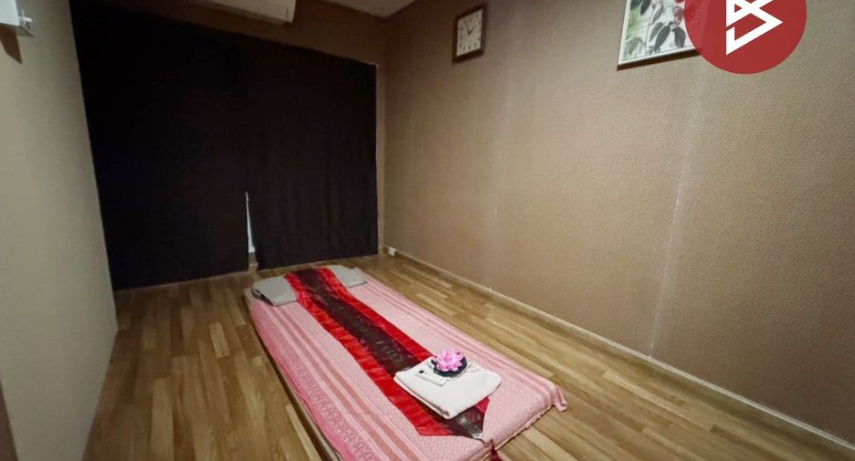 For sale 3 bedrooms townhouse in Lam Luk Ka, Pathum Thani