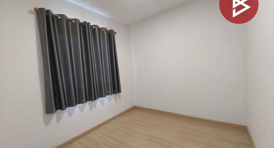 For sale 3 bedrooms townhouse in Lat Krabang, Bangkok