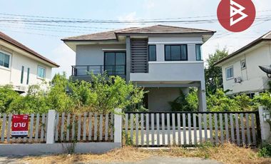 For sale 3 bedrooms house in Phan Thong, Chonburi