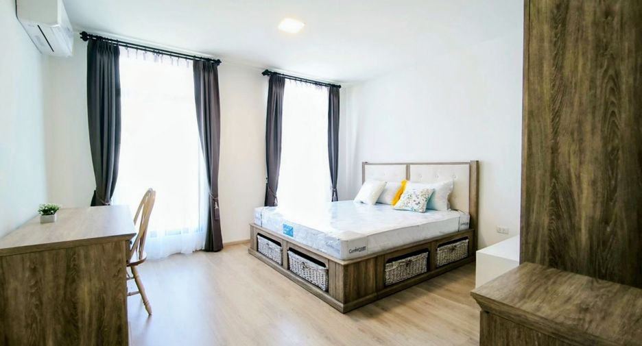 出租 3 卧室 联排别墅 在 Bang Phli, Samut Prakan