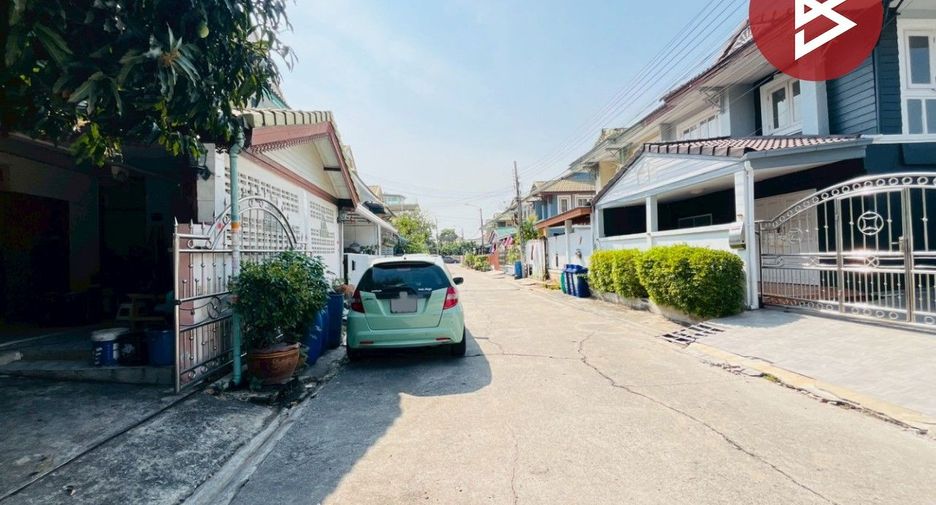 出售 3 卧室 联排别墅 在 Mueang Samut Prakan, Samut Prakan
