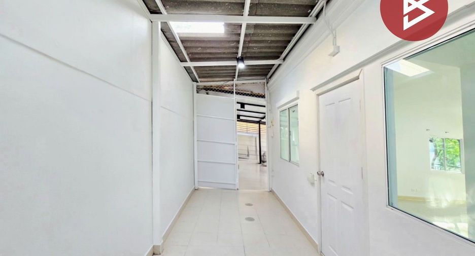 For sale 3 bedrooms townhouse in Bang Phli, Samut Prakan