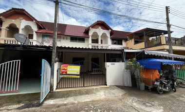 出售 2 卧室 联排别墅 在 Saraphi, Chiang Mai